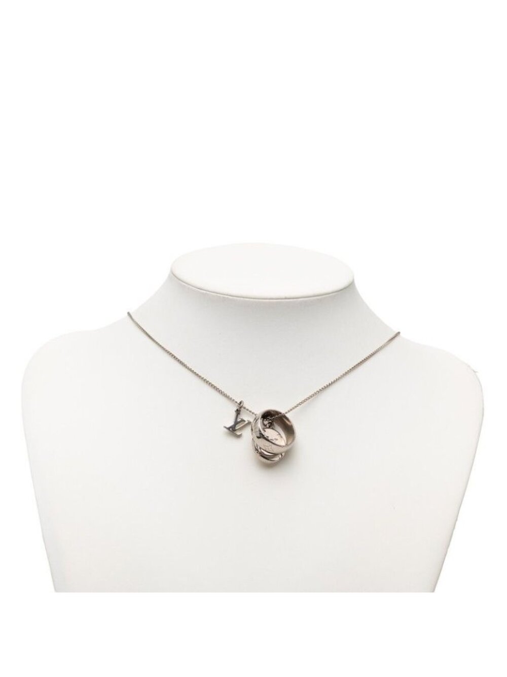 Louis Vuitton Monogram Ring Necklace Metal